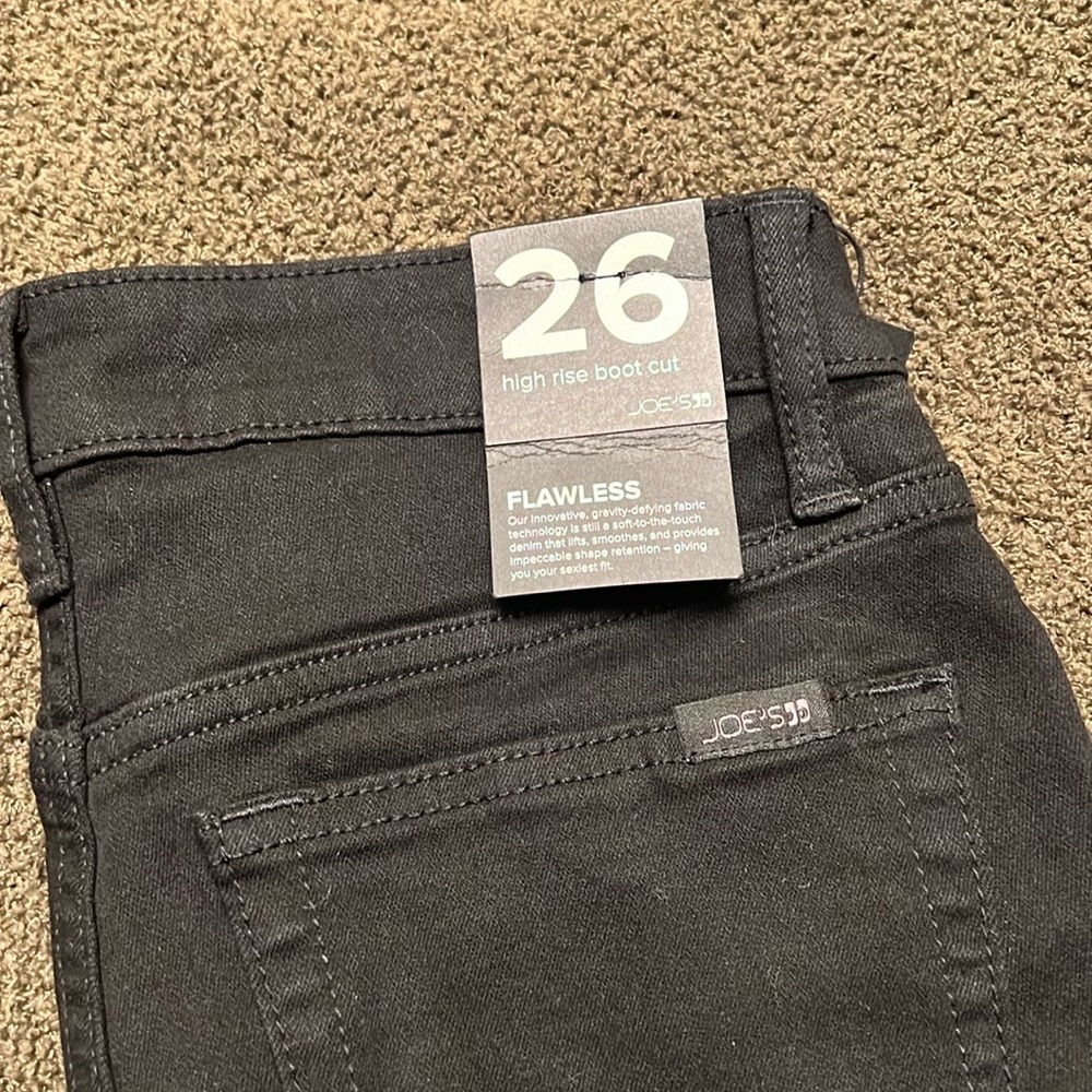 Brand new Joe’s Jeans high rise boot cut in black size 26